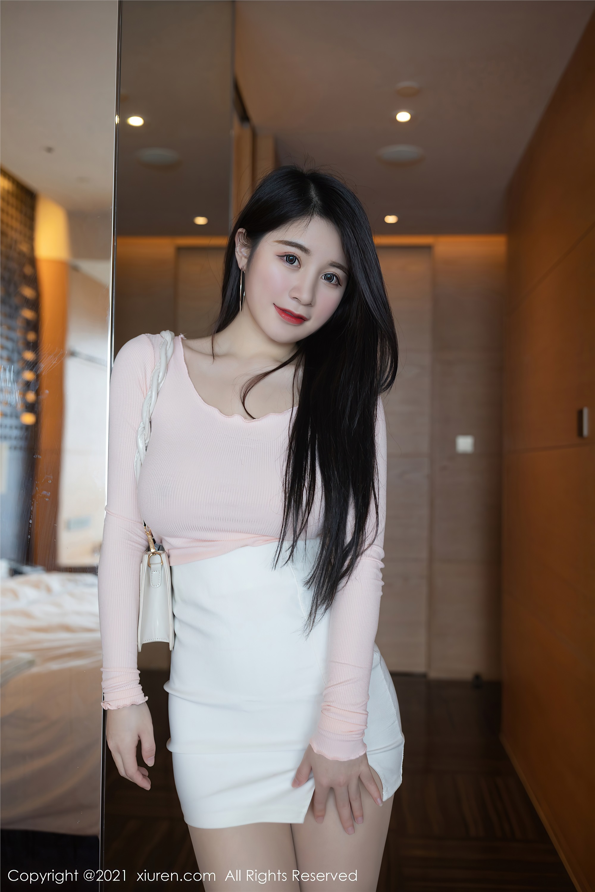 XIUREN秀人网 2021.07.12 No.3654 美七Mia